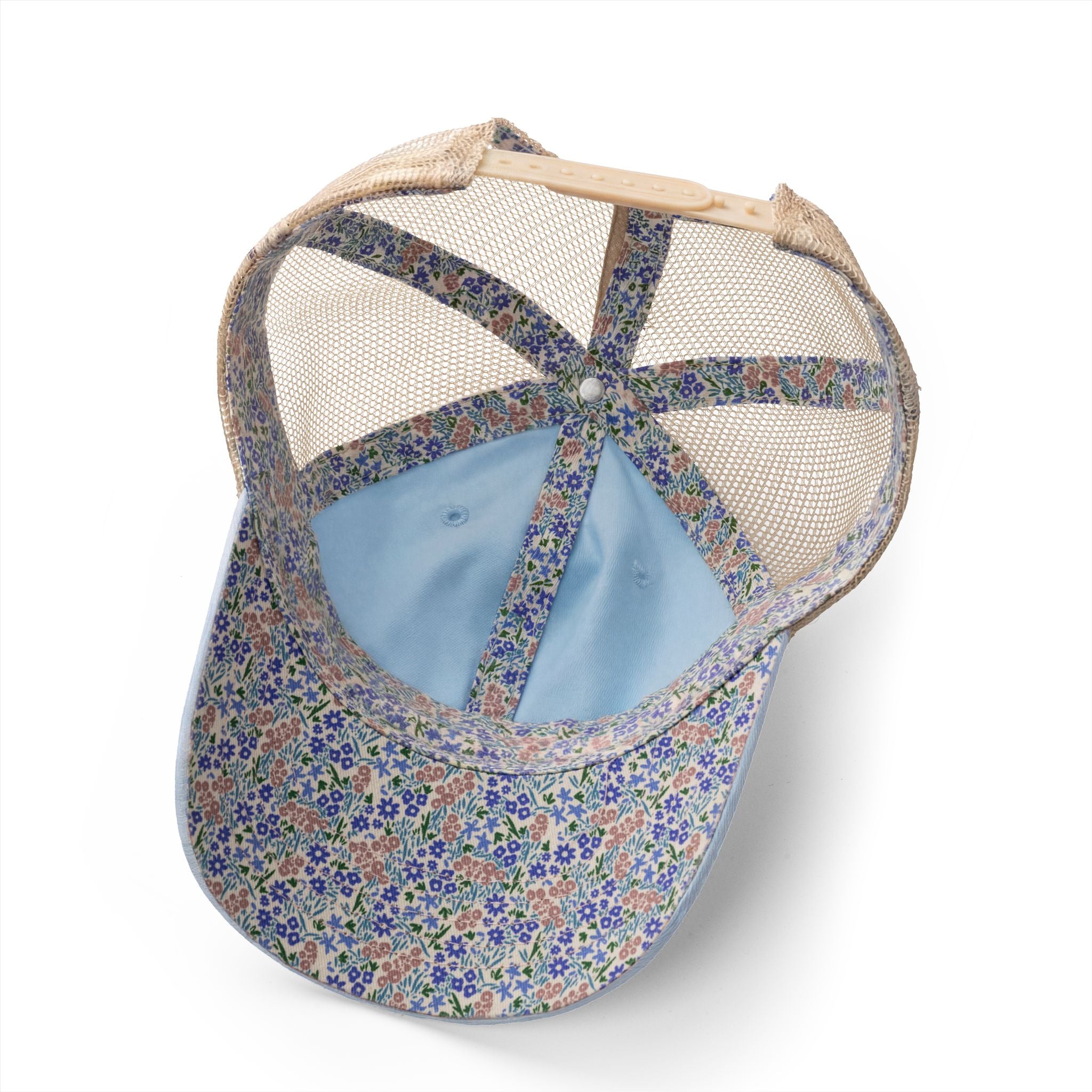 Womens outback Co Cap- ponytail access