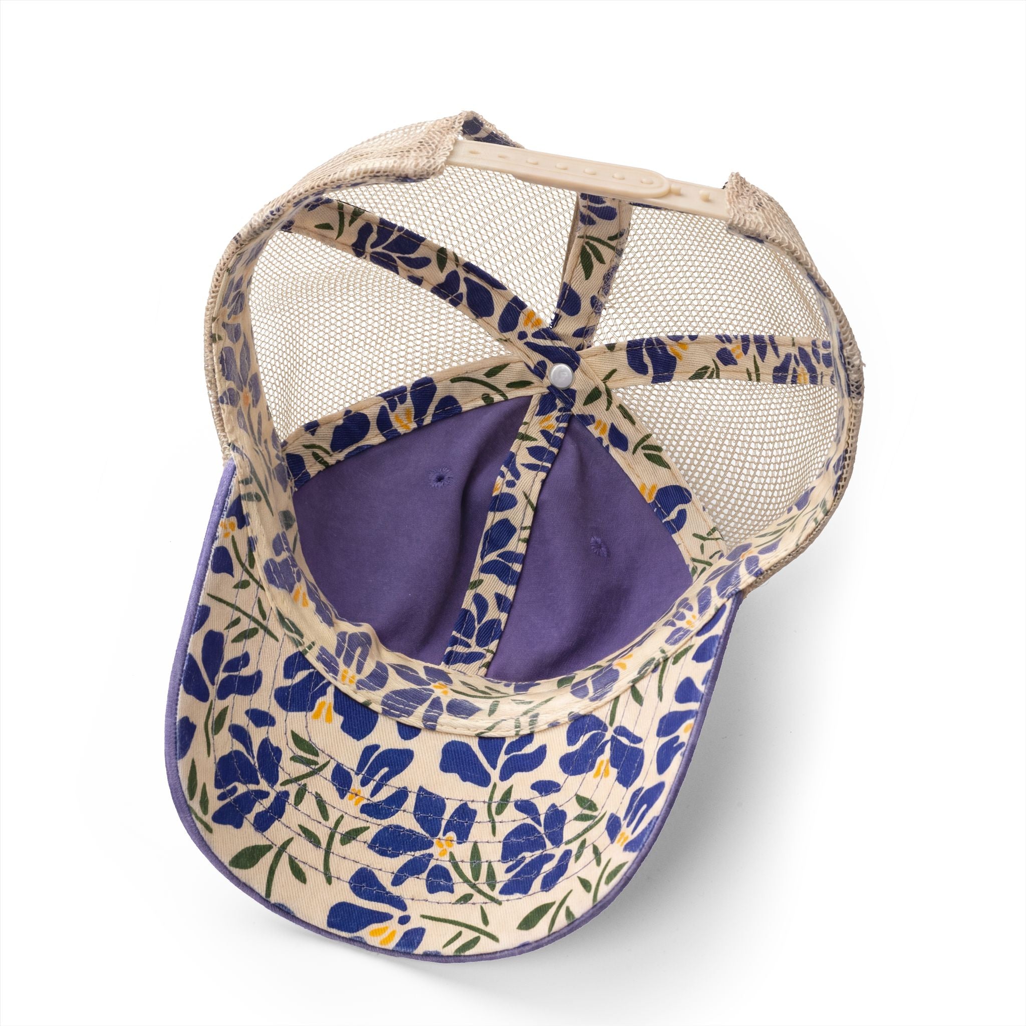 Womens outback Co Cap- ponytail access