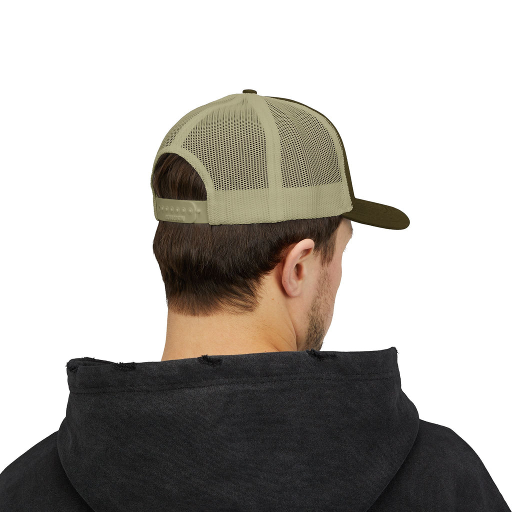 Aussie in USA trucker hat